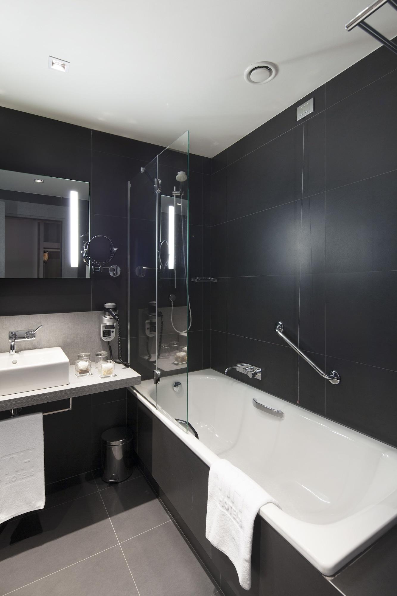 Nh Trento Hotel Luaran gambar