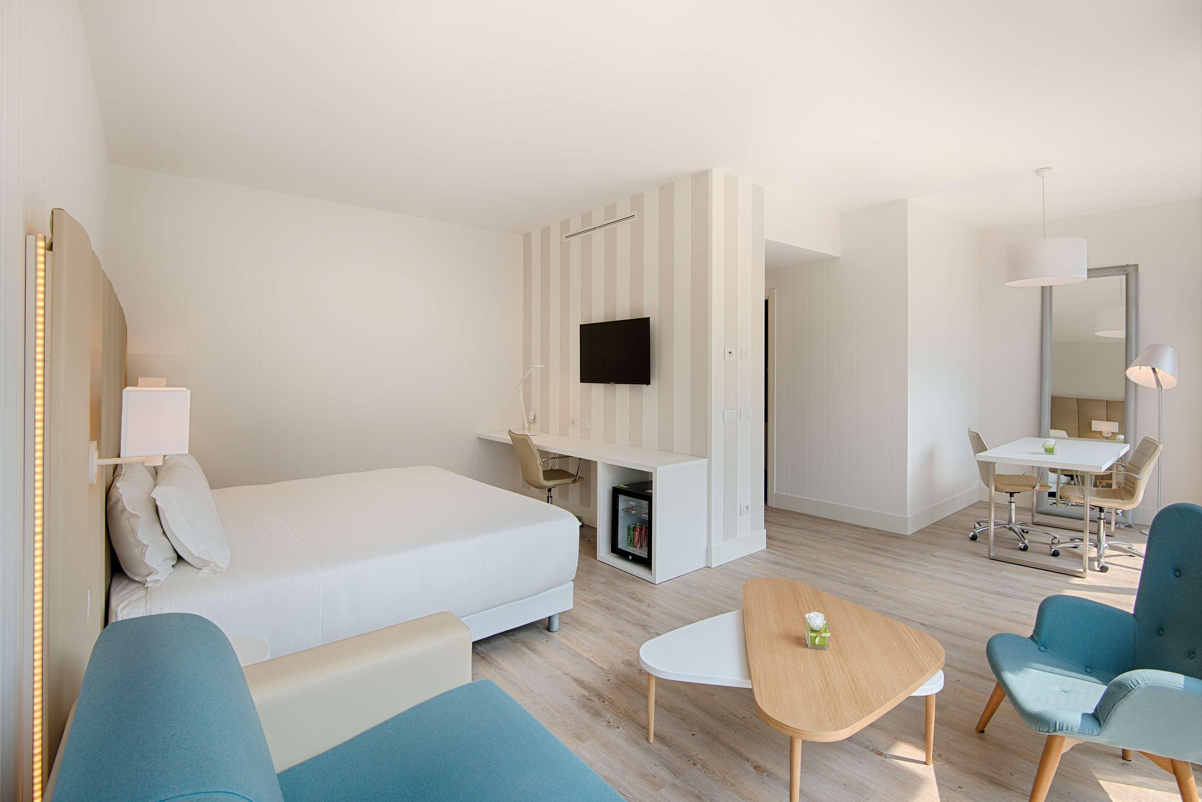Nh Trento Hotel Luaran gambar