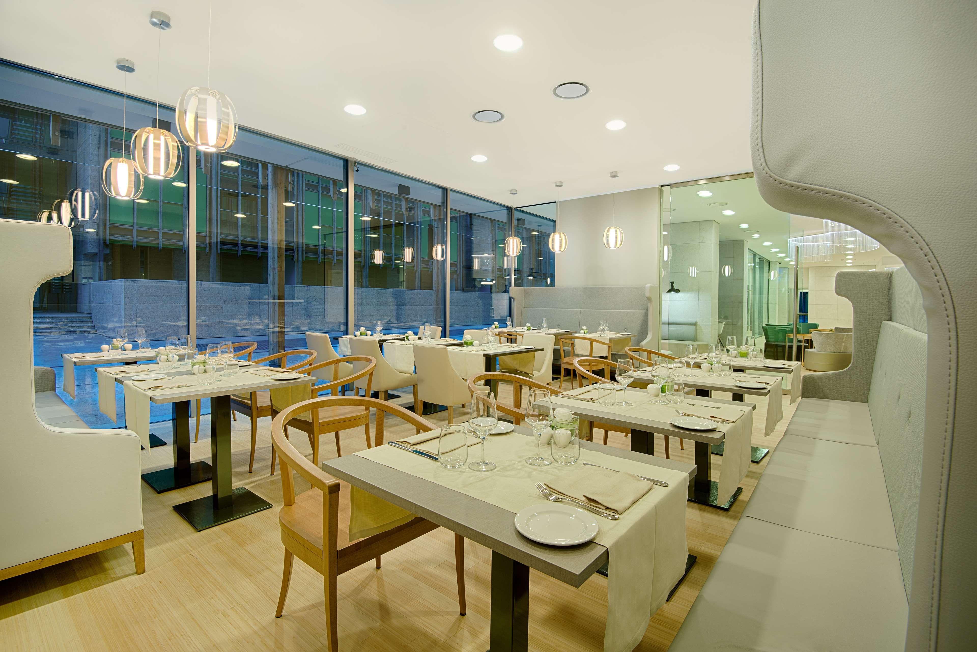 Nh Trento Hotel Luaran gambar