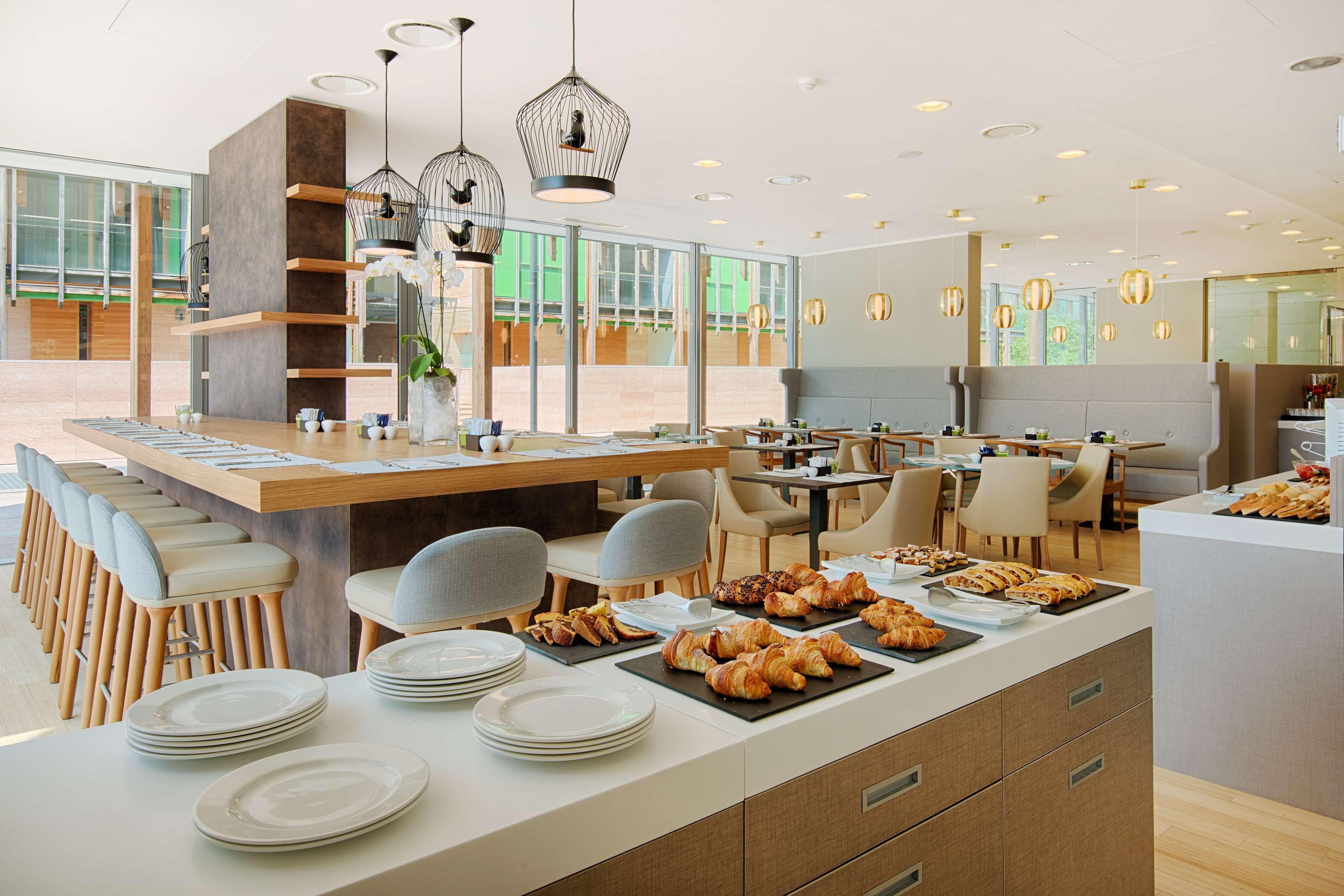 Nh Trento Hotel Luaran gambar